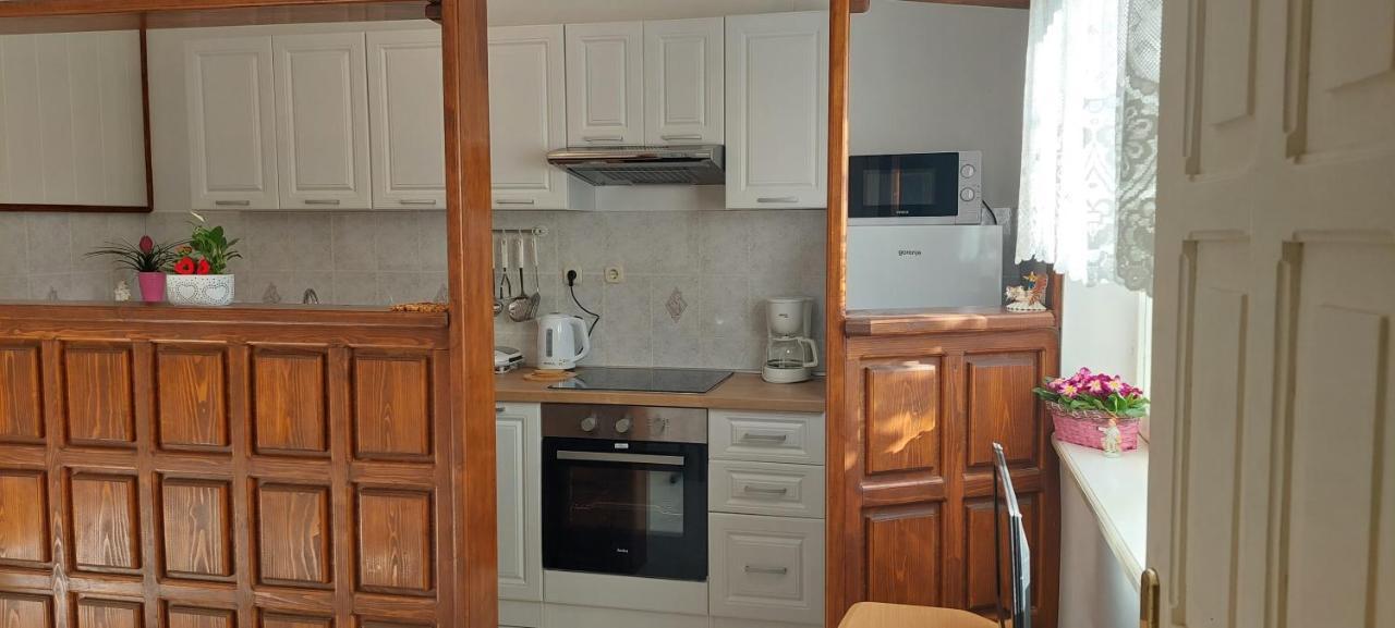 Apartmani Sladana Kampor Exterior foto